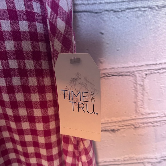 Time& true lightweight sleeveless checkered top with front pocket size S4-6 - Picture 5 of 11